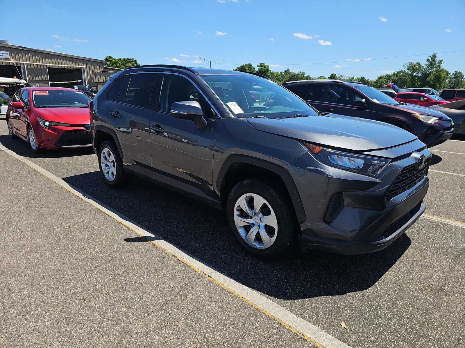 2020 Toyota RAV4 LE FWD