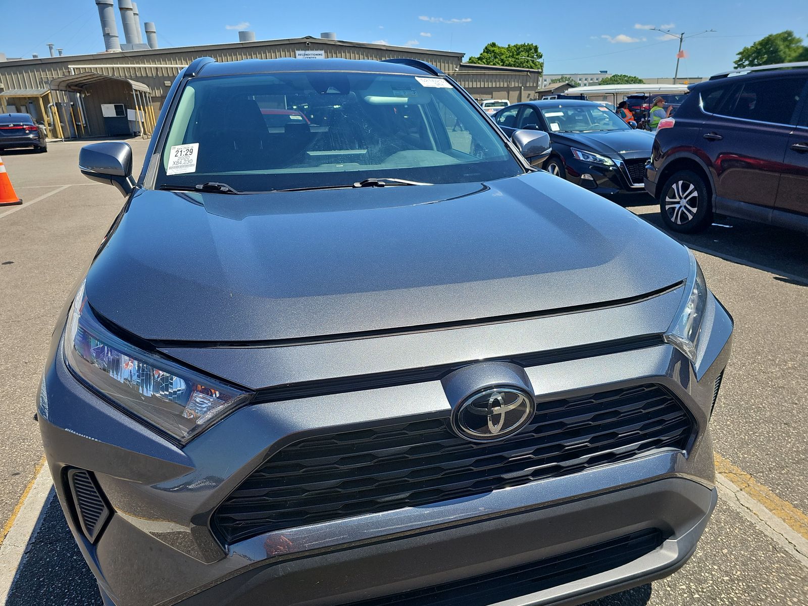 2020 Toyota RAV4 LE FWD