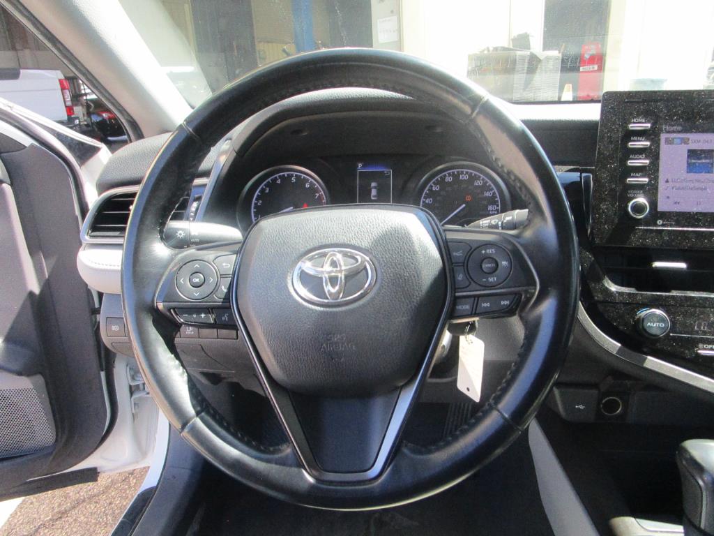2021 Toyota Camry SE FWD