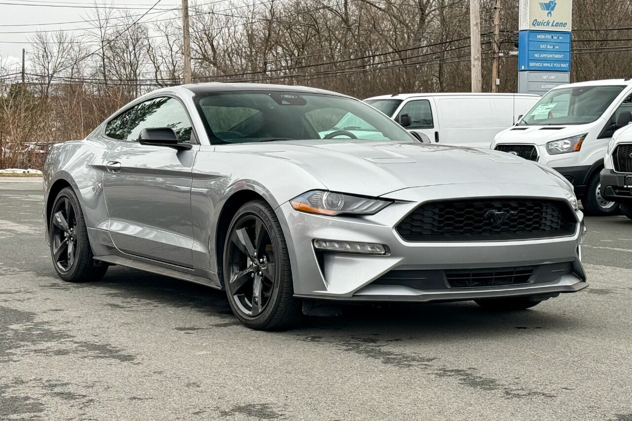 2021 Ford Mustang EcoBoost Coupe