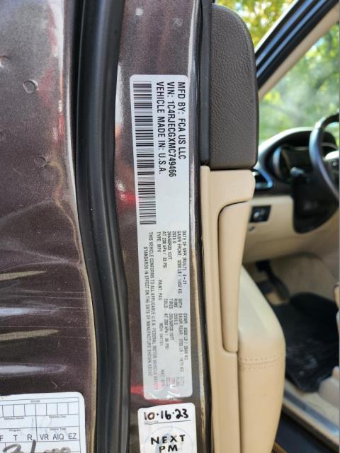 2021 Jeep Grand Cherokee Overland RWD