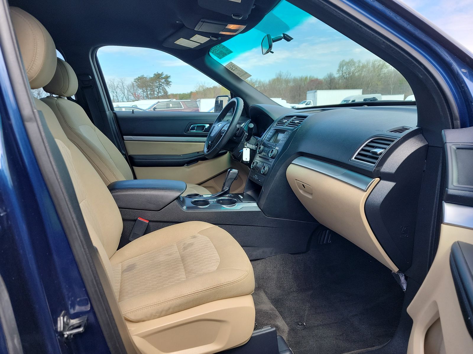 2017 Ford Explorer Base FWD