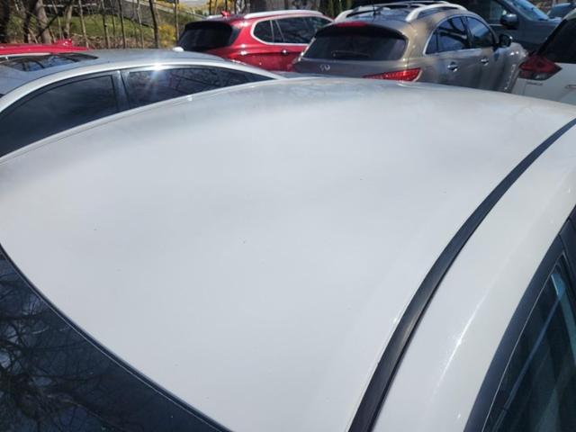 2017 Toyota Corolla SE FWD