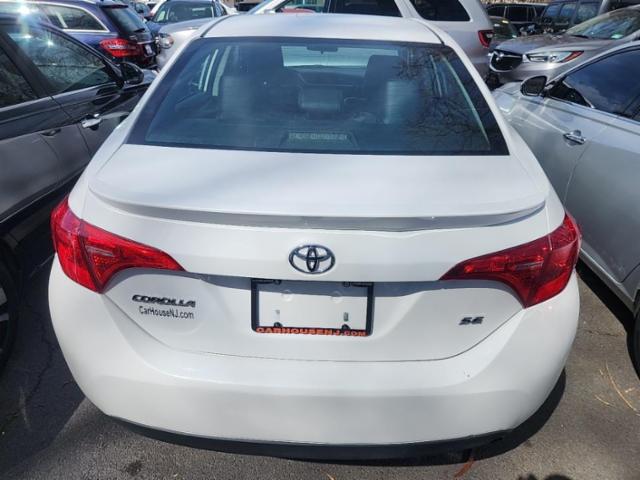 2017 Toyota Corolla SE FWD