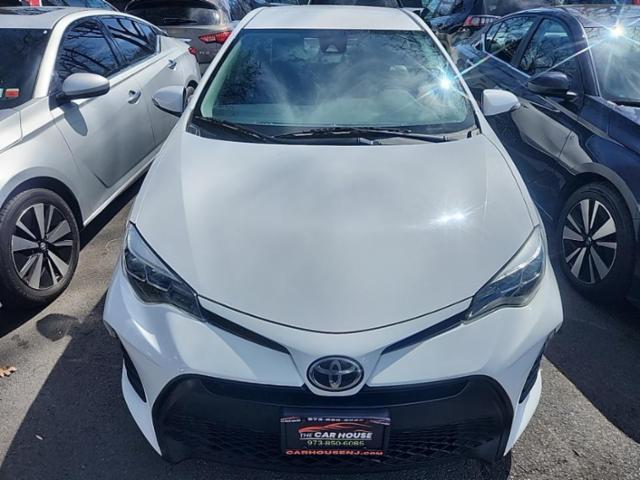2017 Toyota Corolla SE FWD