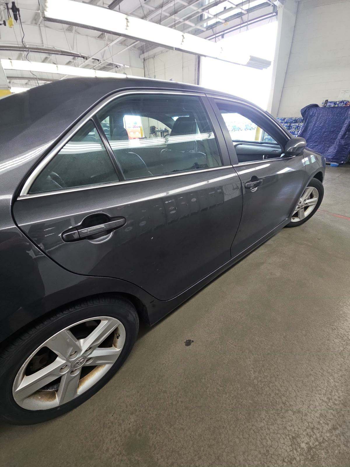 2013 Toyota Camry SE FWD
