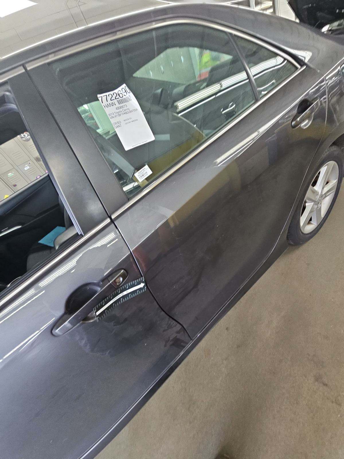 2013 Toyota Camry SE FWD