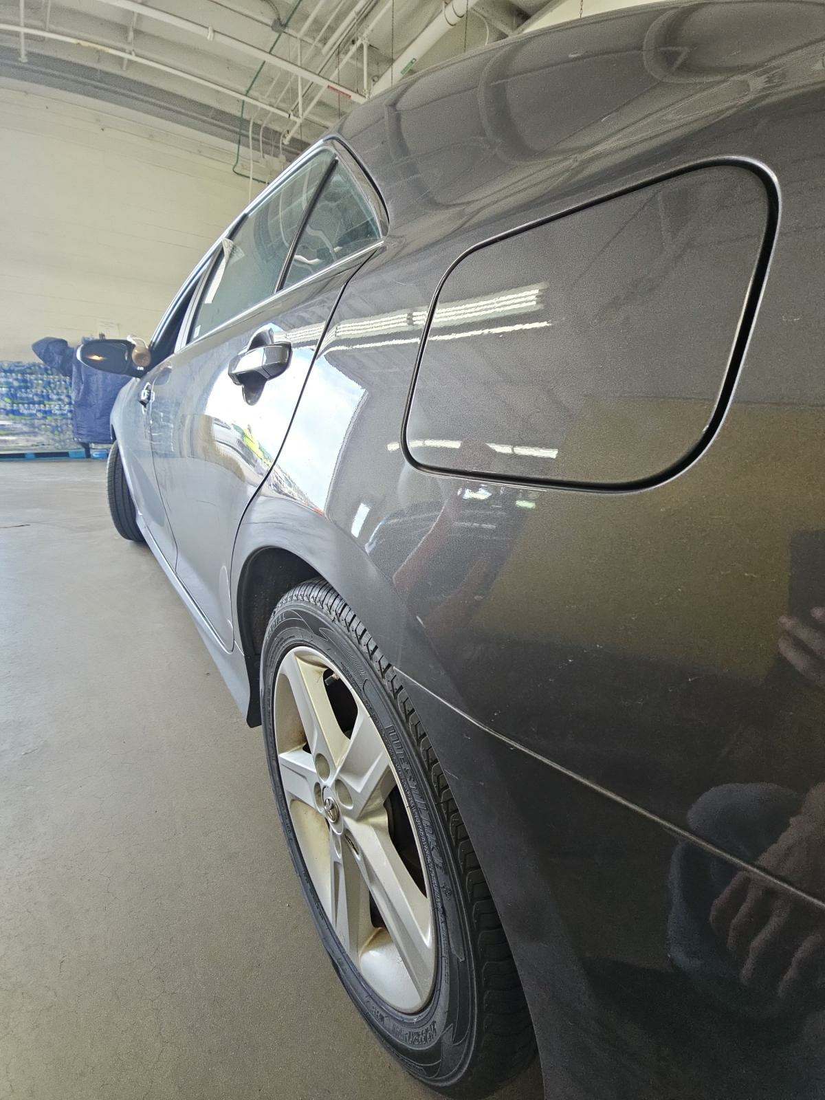 2013 Toyota Camry SE FWD