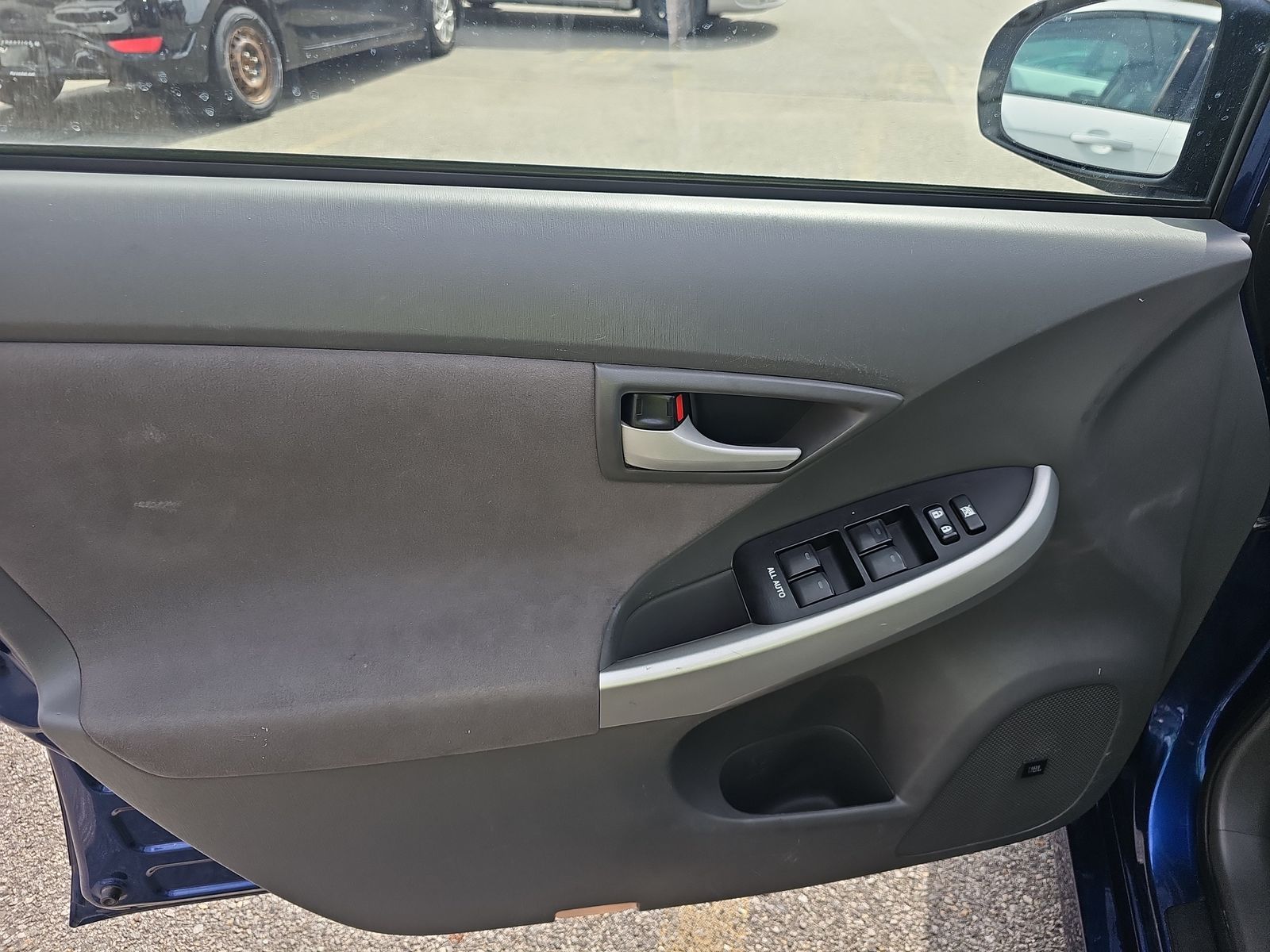 2011 Toyota Prius Three FWD