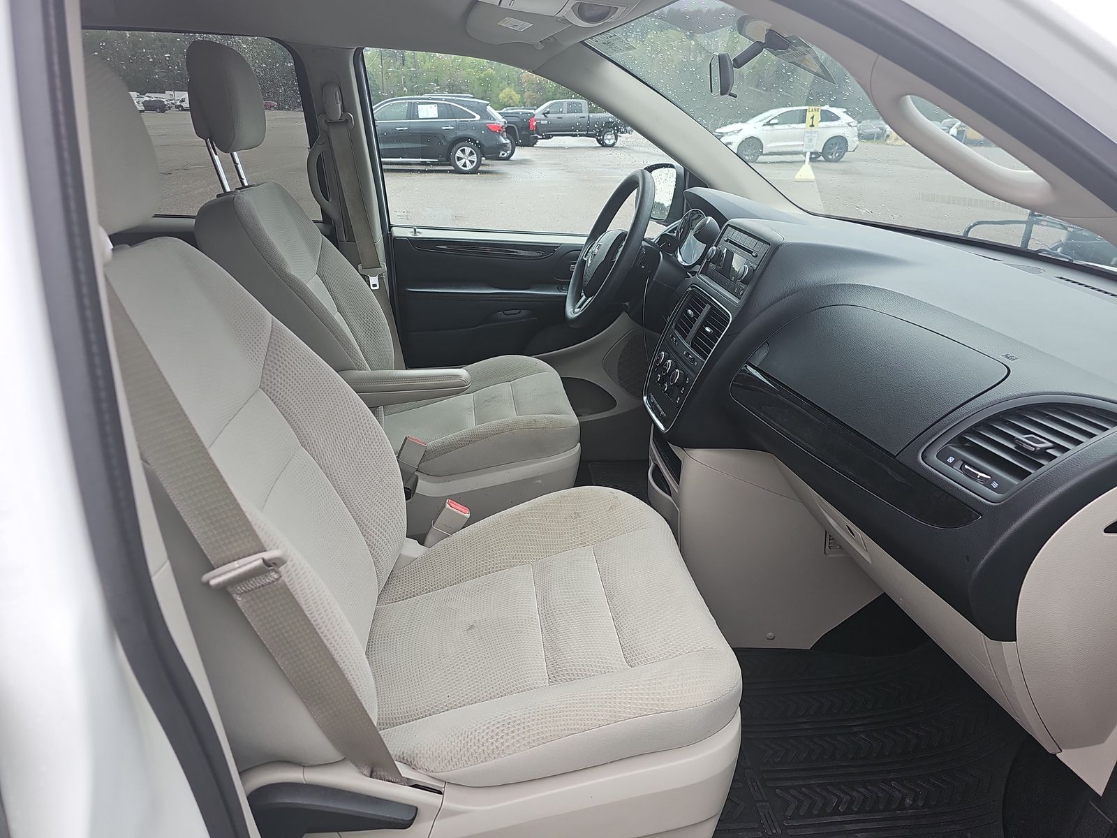 2017 Dodge Grand Caravan SE FWD
