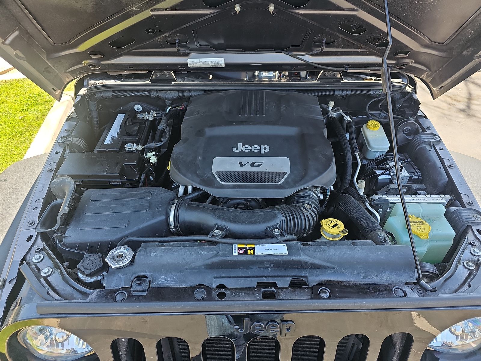 2016 Jeep Wrangler Sport Willys Wheeler Edition AWD