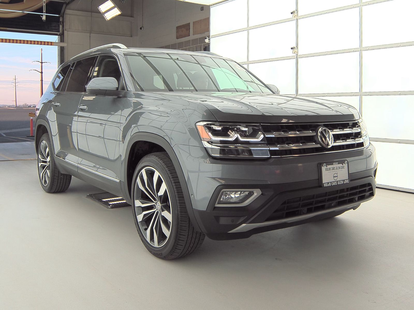 2019 Volkswagen Atlas 3.6L SEL Premium AWD