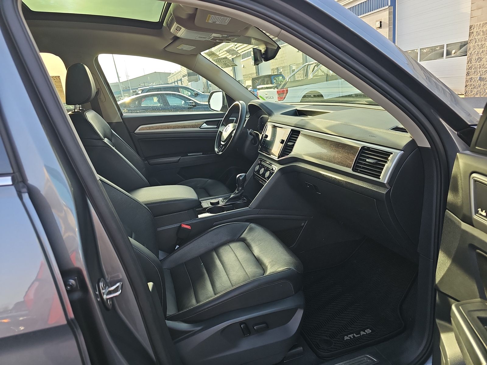 2019 Volkswagen Atlas 3.6L SEL Premium AWD