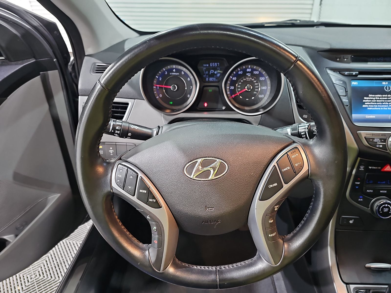 2016 Hyundai Elantra Limited FWD