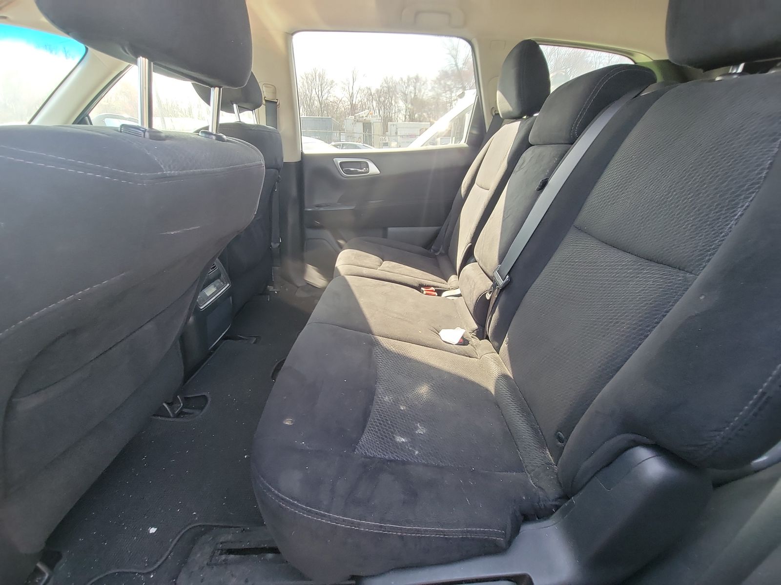 2016 Nissan Pathfinder SV AWD