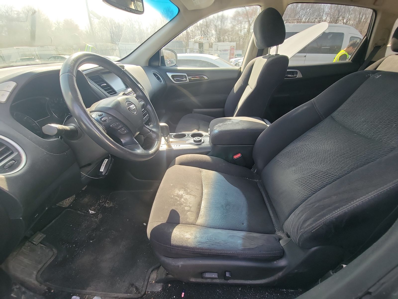 2016 Nissan Pathfinder SV AWD