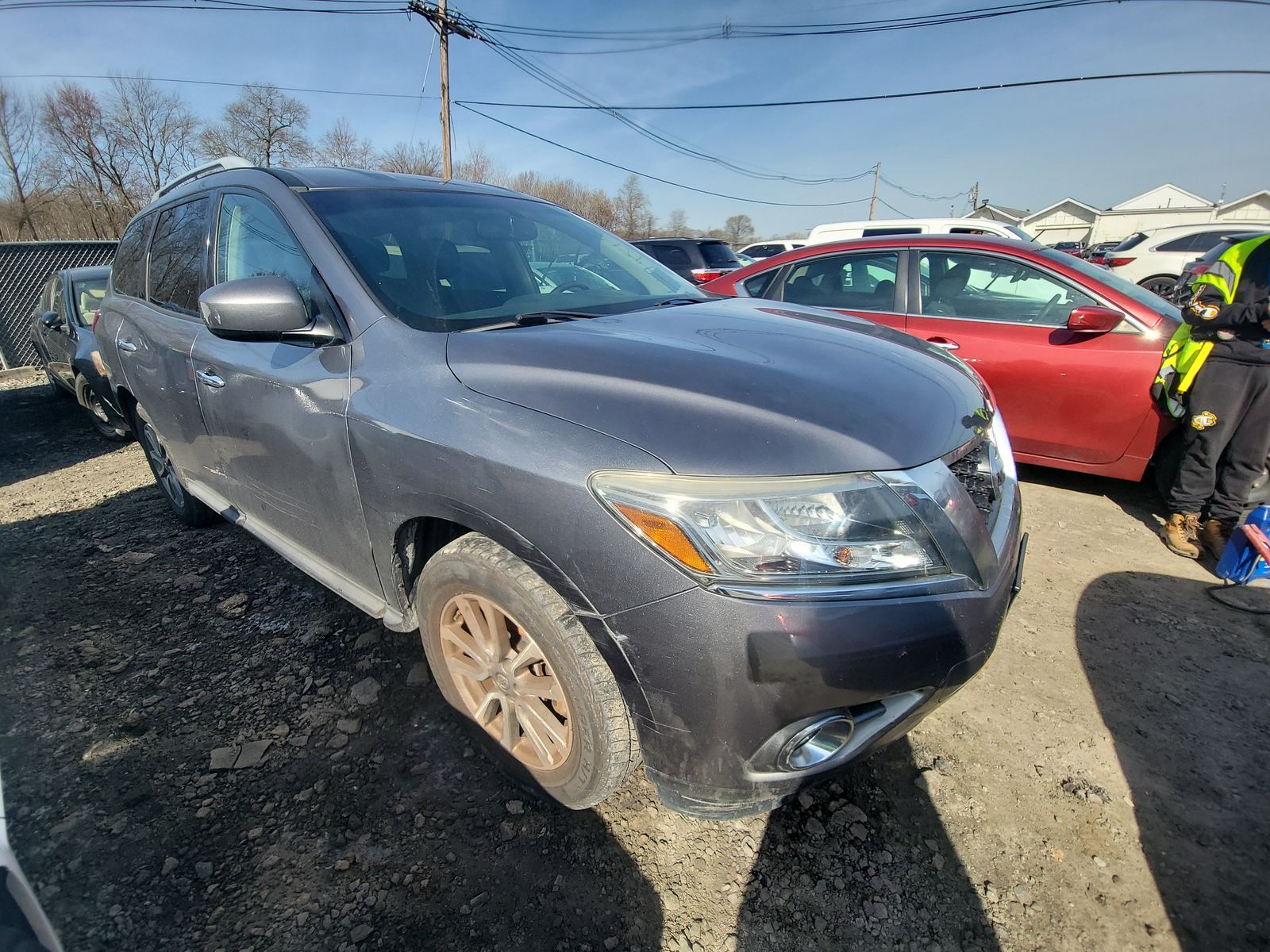 2016 Nissan Pathfinder SV AWD