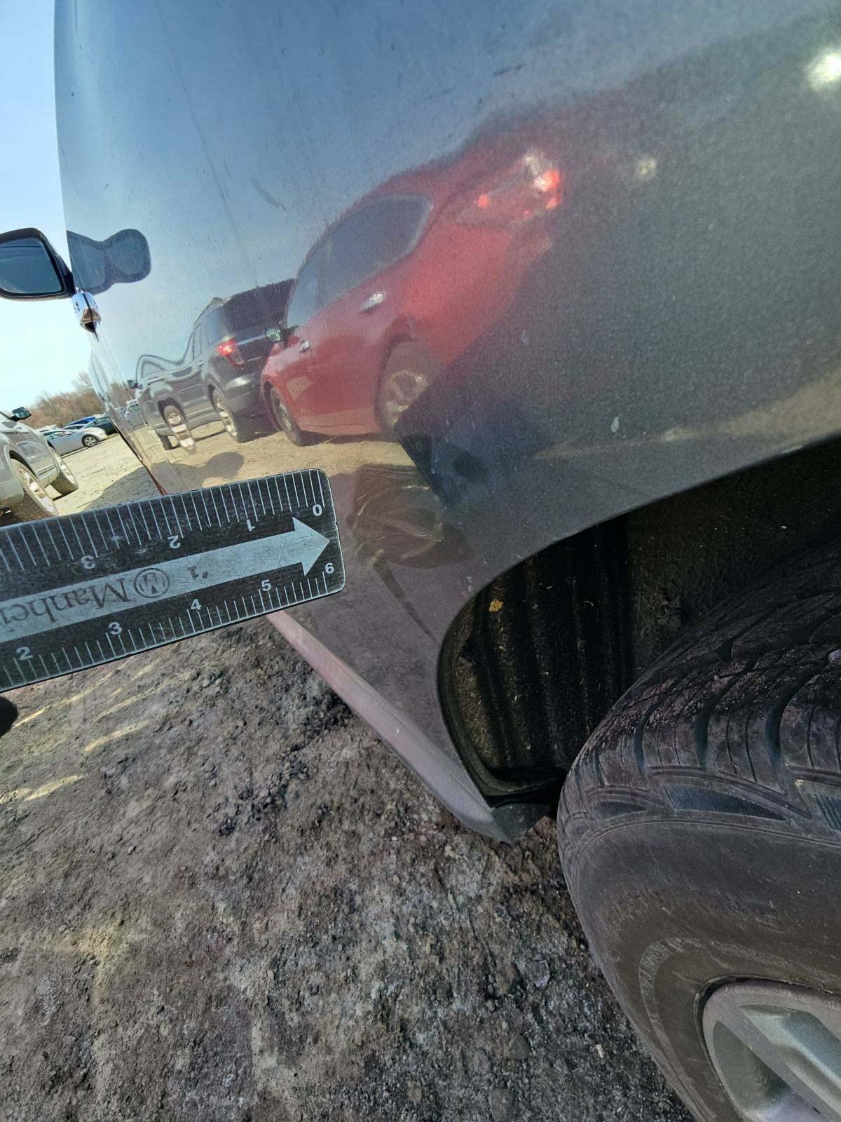 2016 Nissan Pathfinder SV AWD