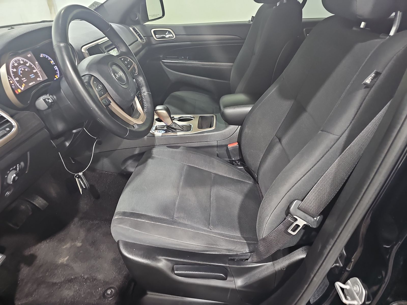 2017 Jeep Grand Cherokee Laredo RWD