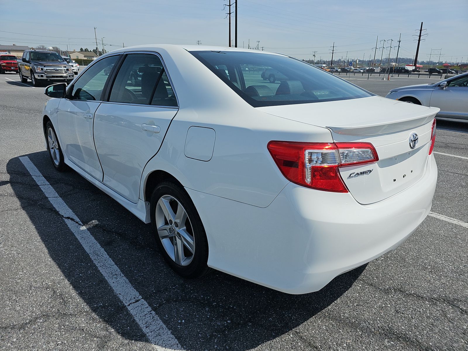 2012 Toyota Camry SE FWD