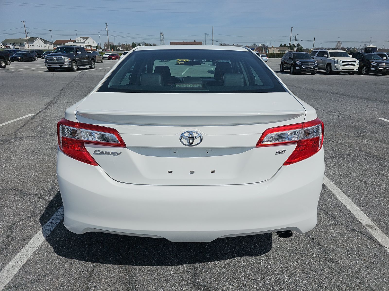 2012 Toyota Camry SE FWD