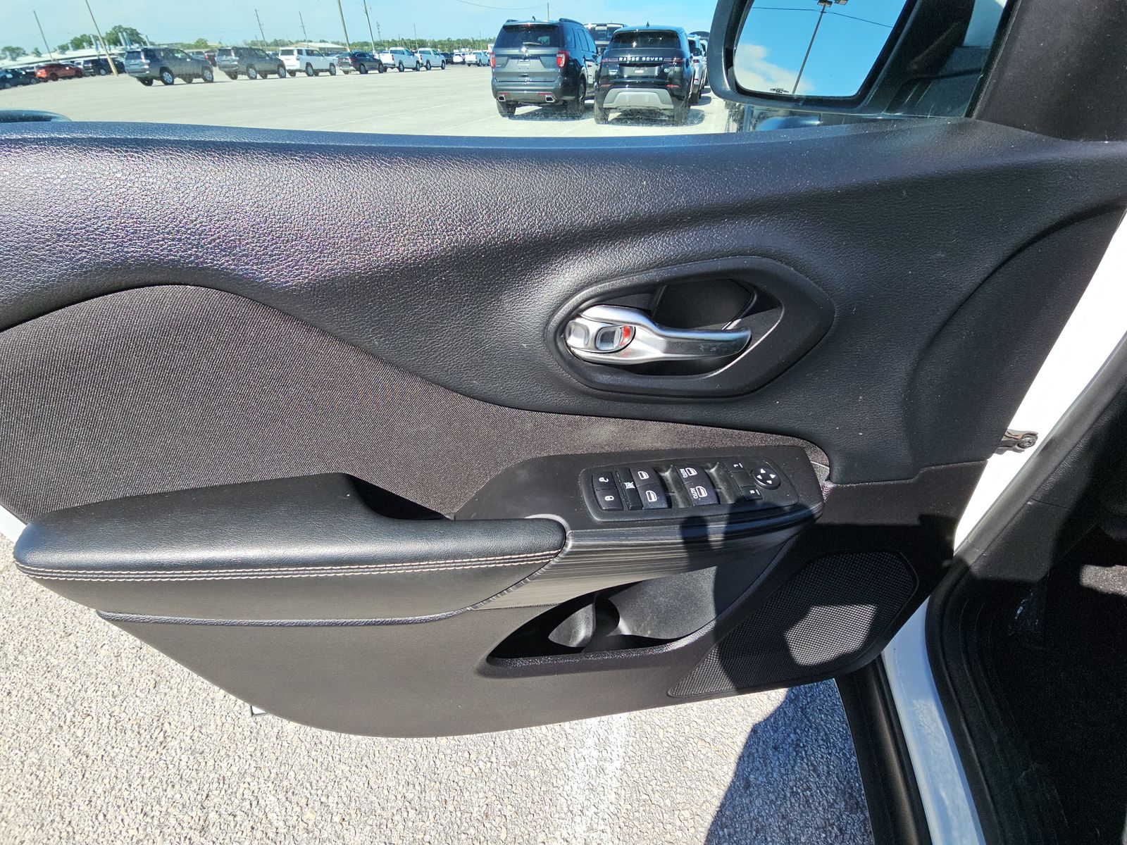 2015 Jeep Cherokee Latitude FWD