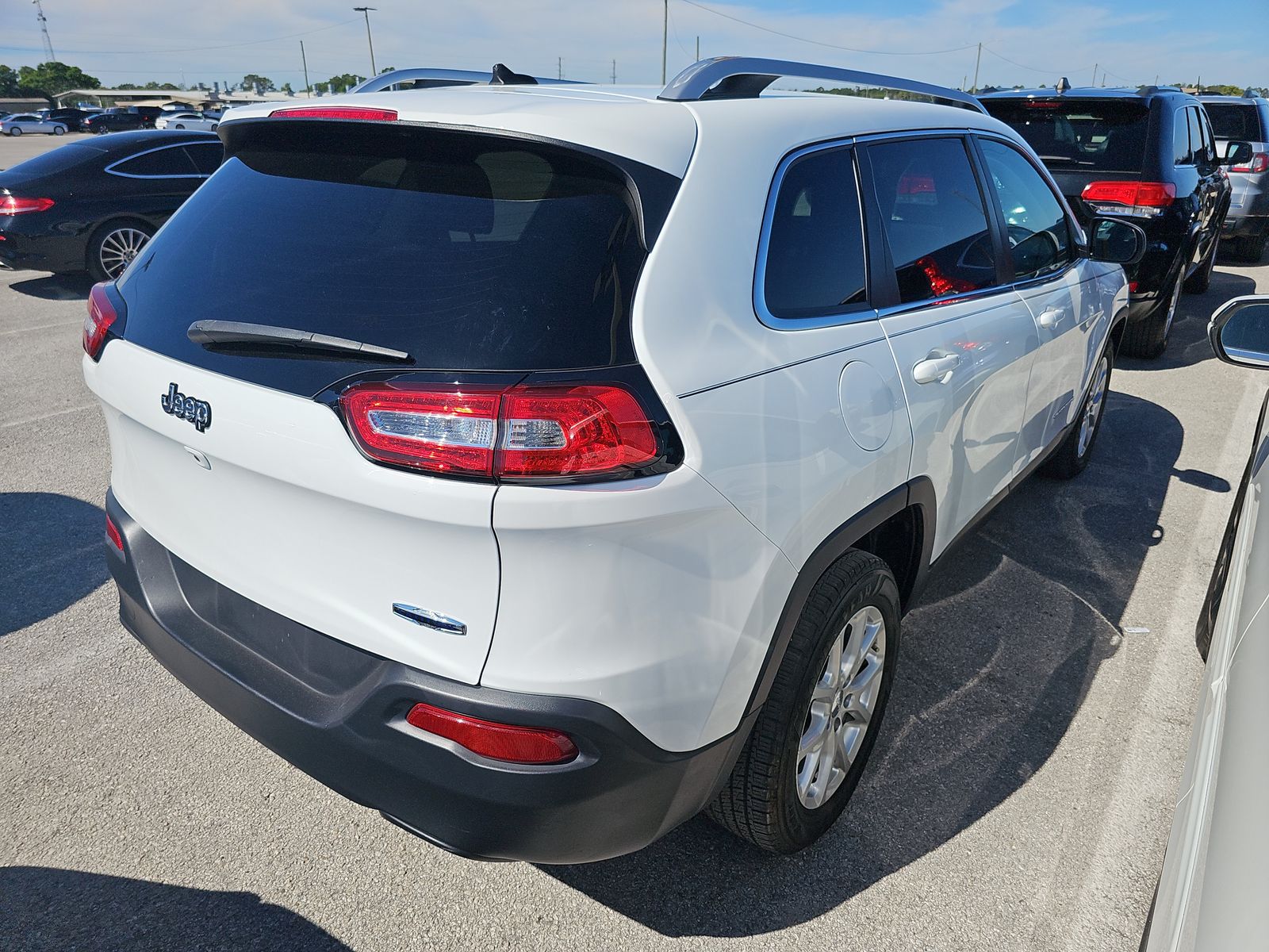 2015 Jeep Cherokee Latitude FWD