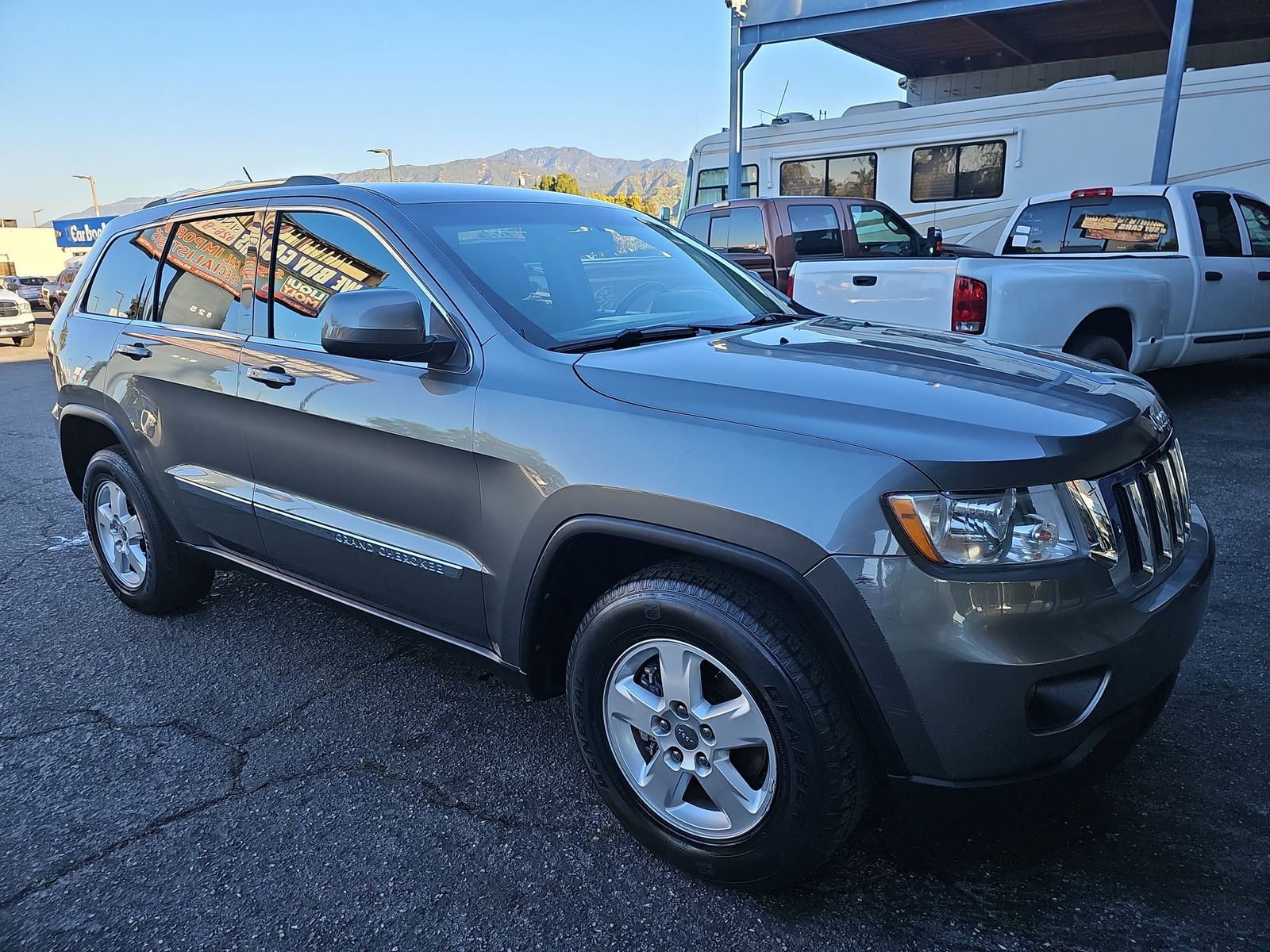 2012 Jeep Grand Cherokee Laredo AWD