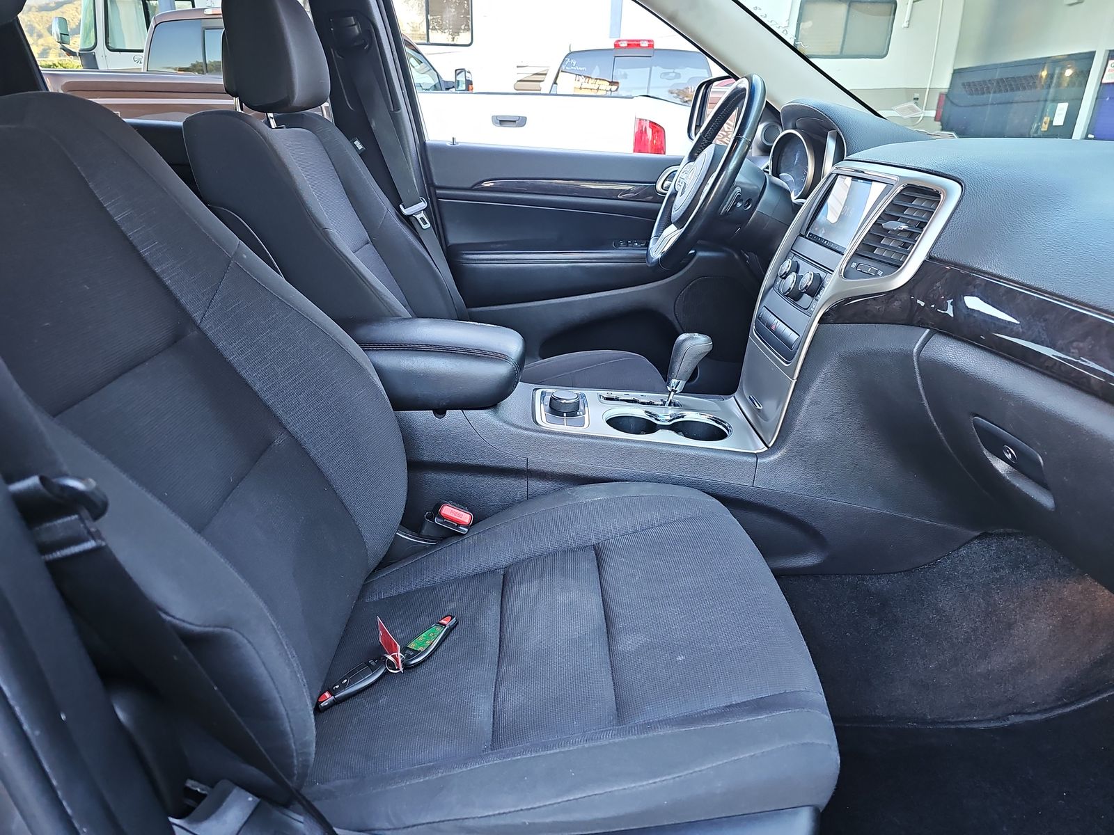 2012 Jeep Grand Cherokee Laredo AWD