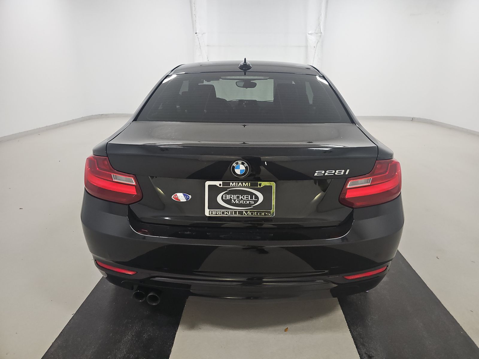 2016 BMW 2 Series 228i RWD