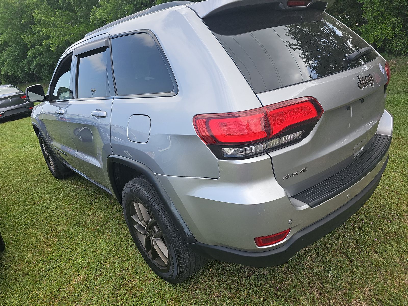 2016 Jeep Grand Cherokee Laredo 75th Anniversary Edition AWD