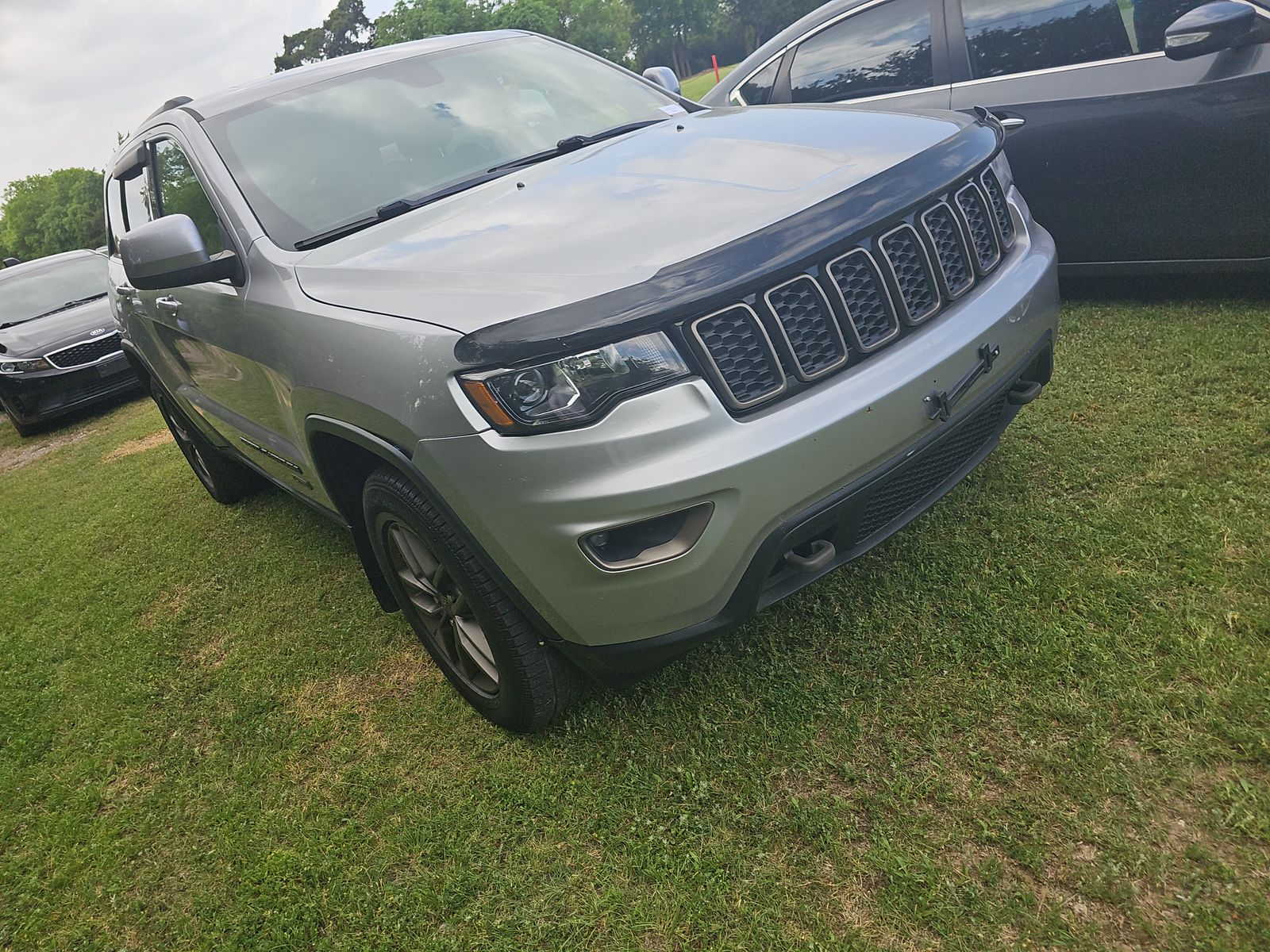 2016 Jeep Grand Cherokee Laredo 75th Anniversary Edition AWD