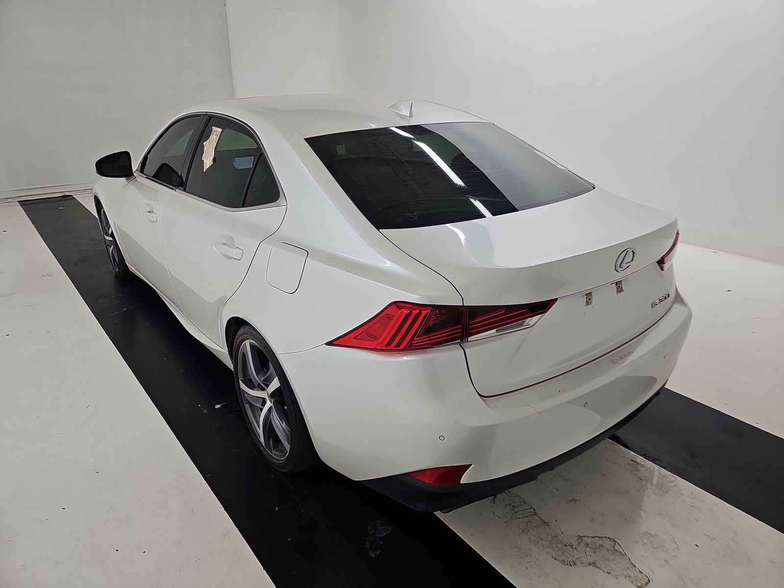 2018 Lexus IS IS 300 RWD