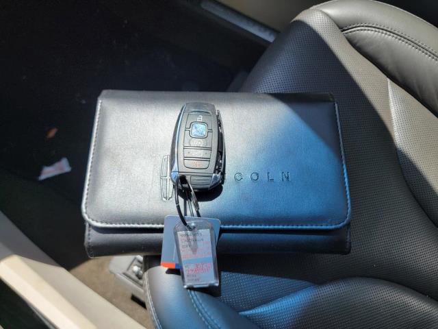 2019 Lincoln Nautilus Reserve AWD