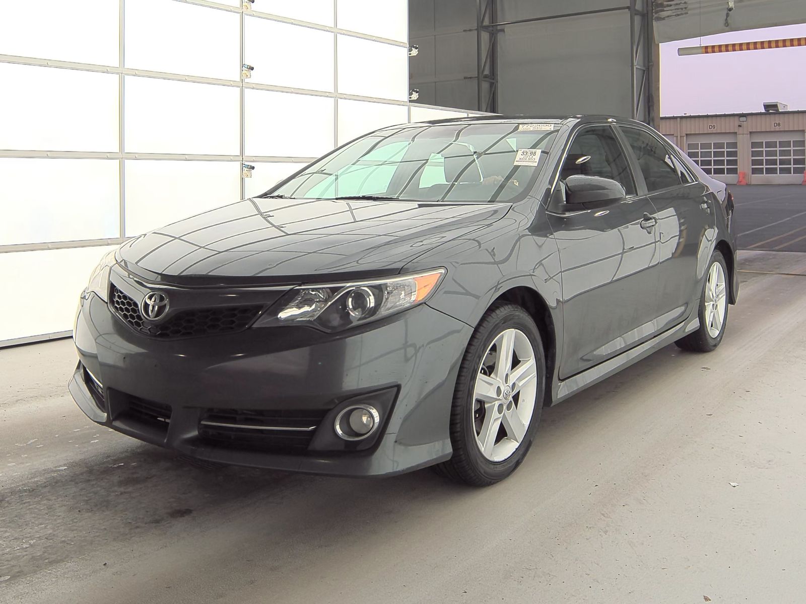 2013 Toyota Camry SE FWD