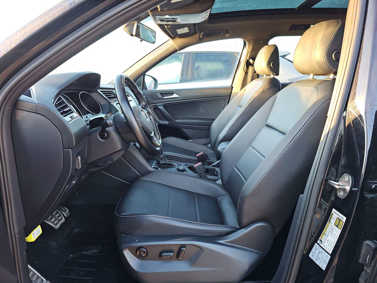 2021 Volkswagen Tiguan 2.0T SE R-Line Black AWD