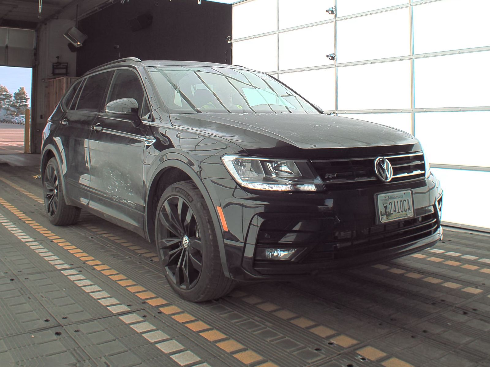 2021 Volkswagen Tiguan 2.0T SE R-Line Black AWD