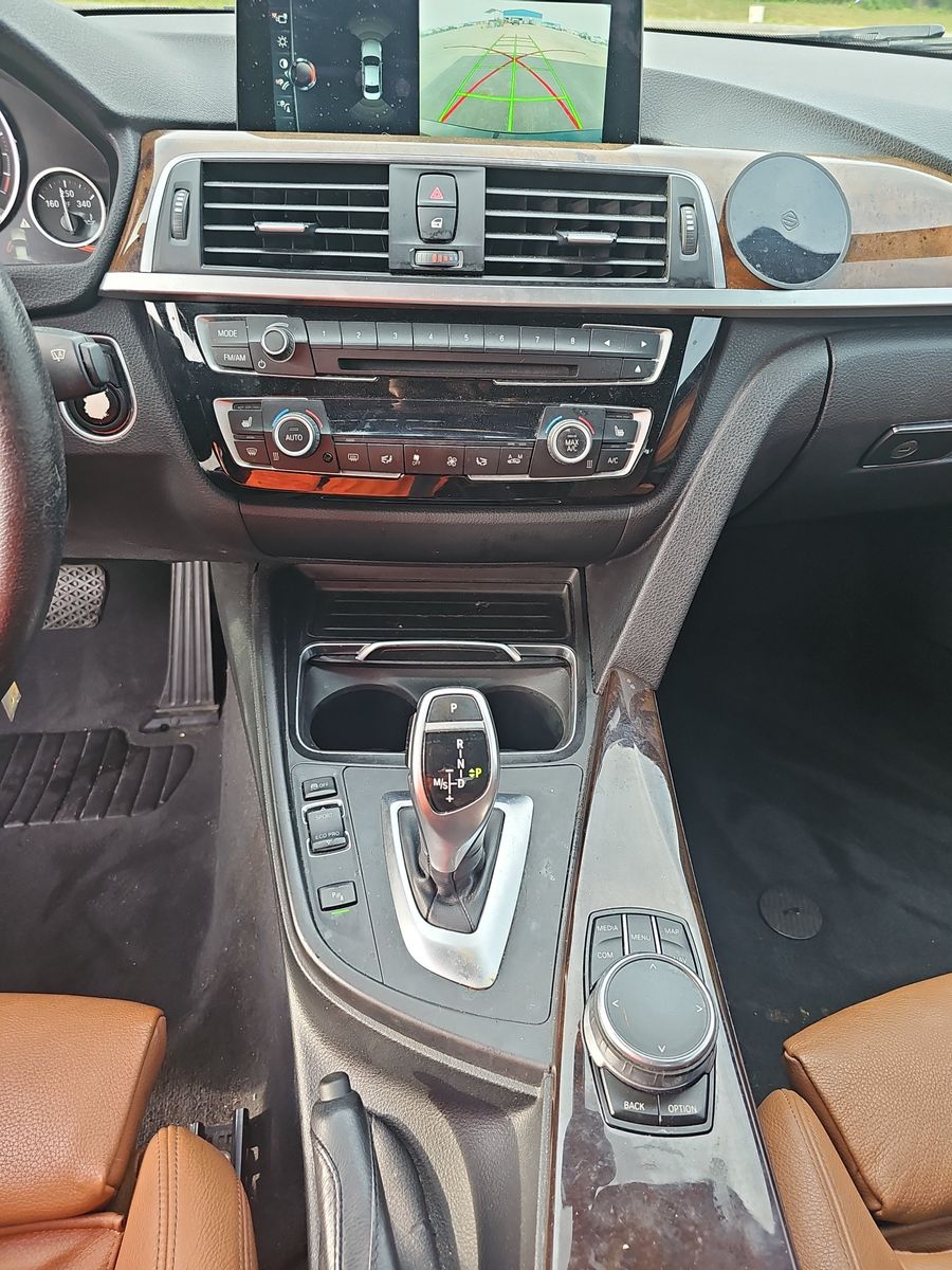 2017 BMW 3 Series 330i RWD