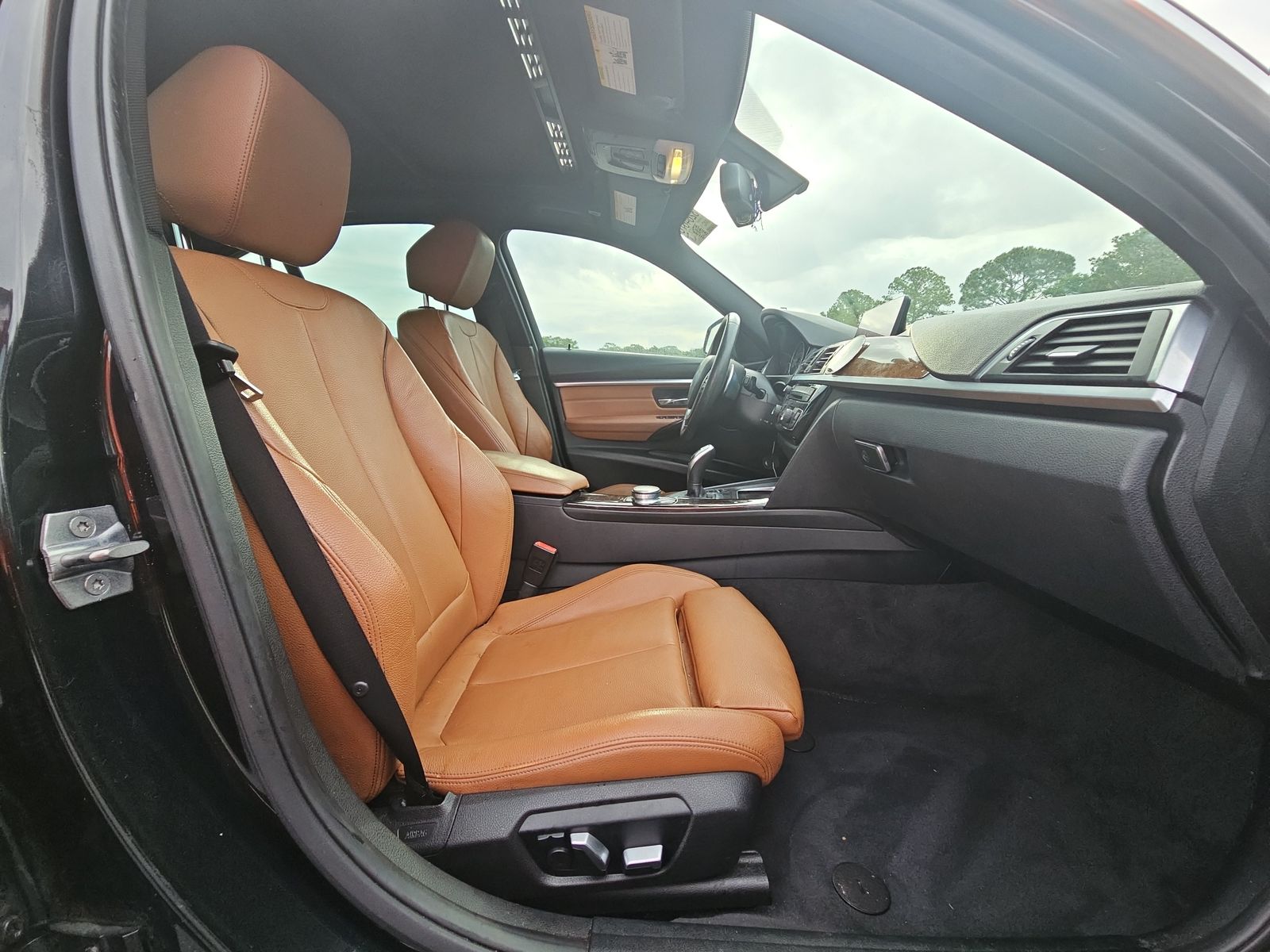 2017 BMW 3 Series 330i RWD