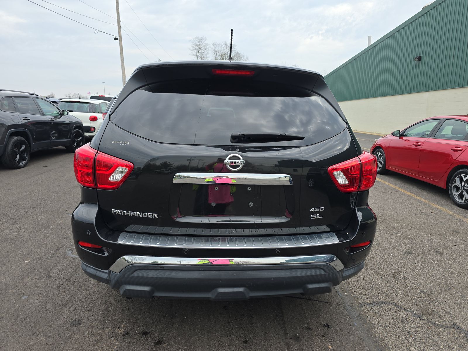 2017 Nissan Pathfinder SL AWD