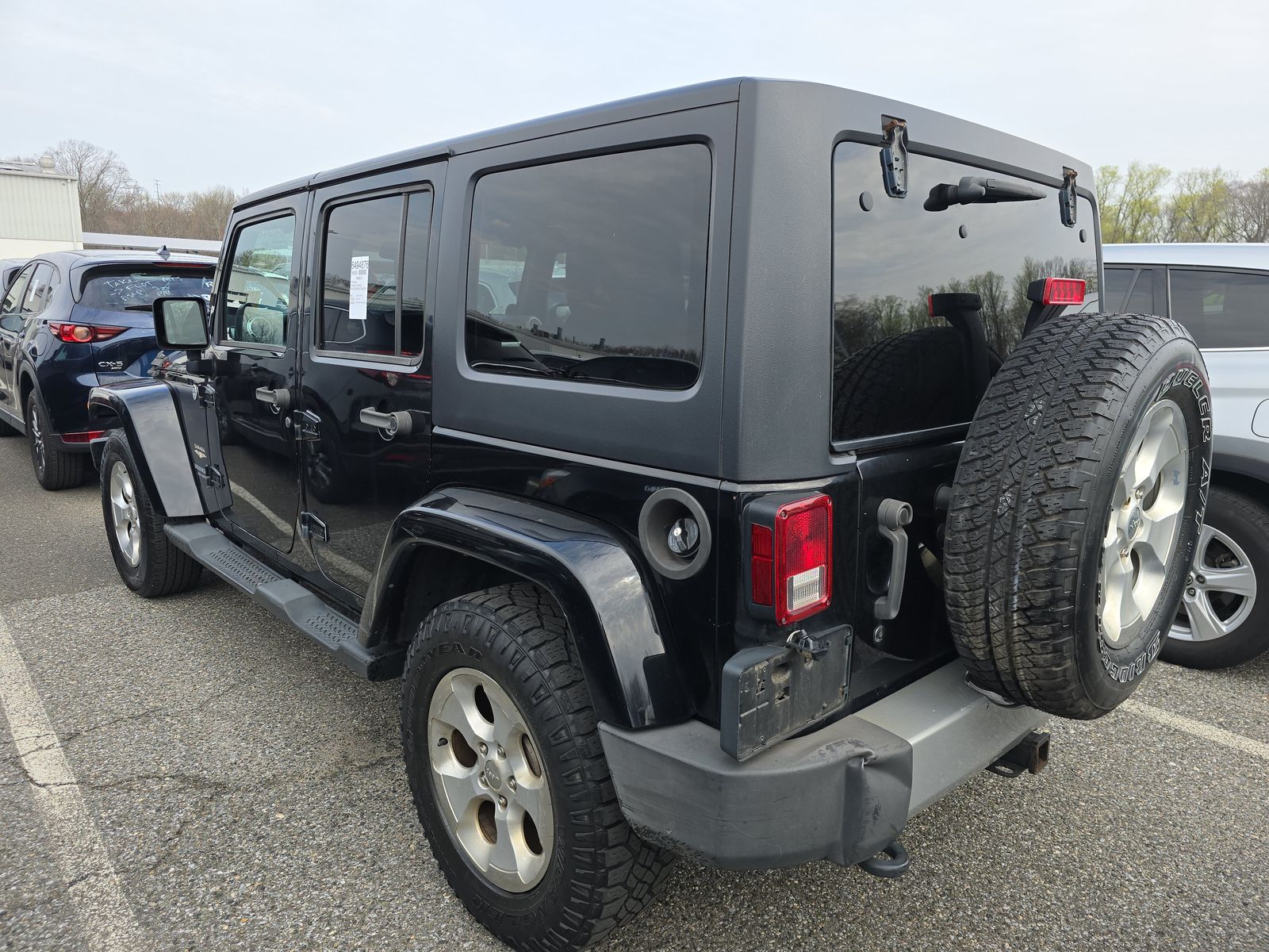 2013 Jeep Wrangler Unlimited Sahara AWD