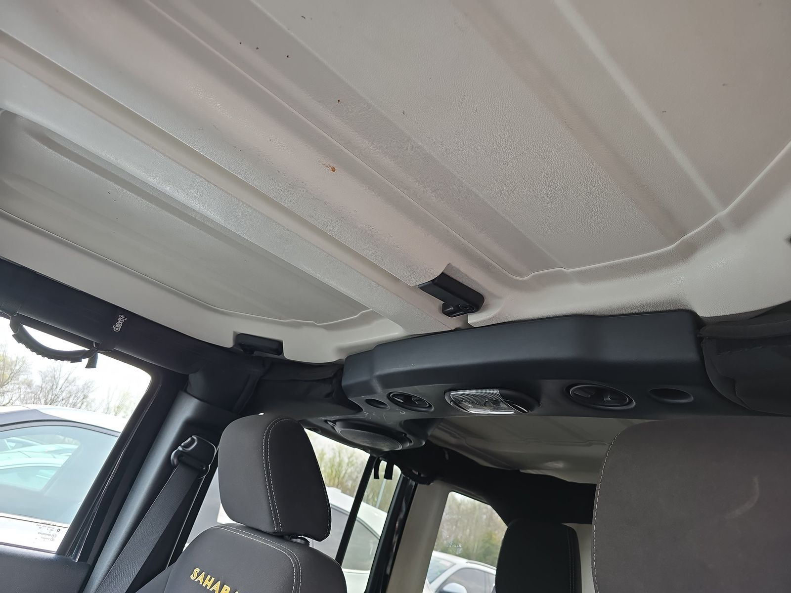 2013 Jeep Wrangler Unlimited Sahara AWD
