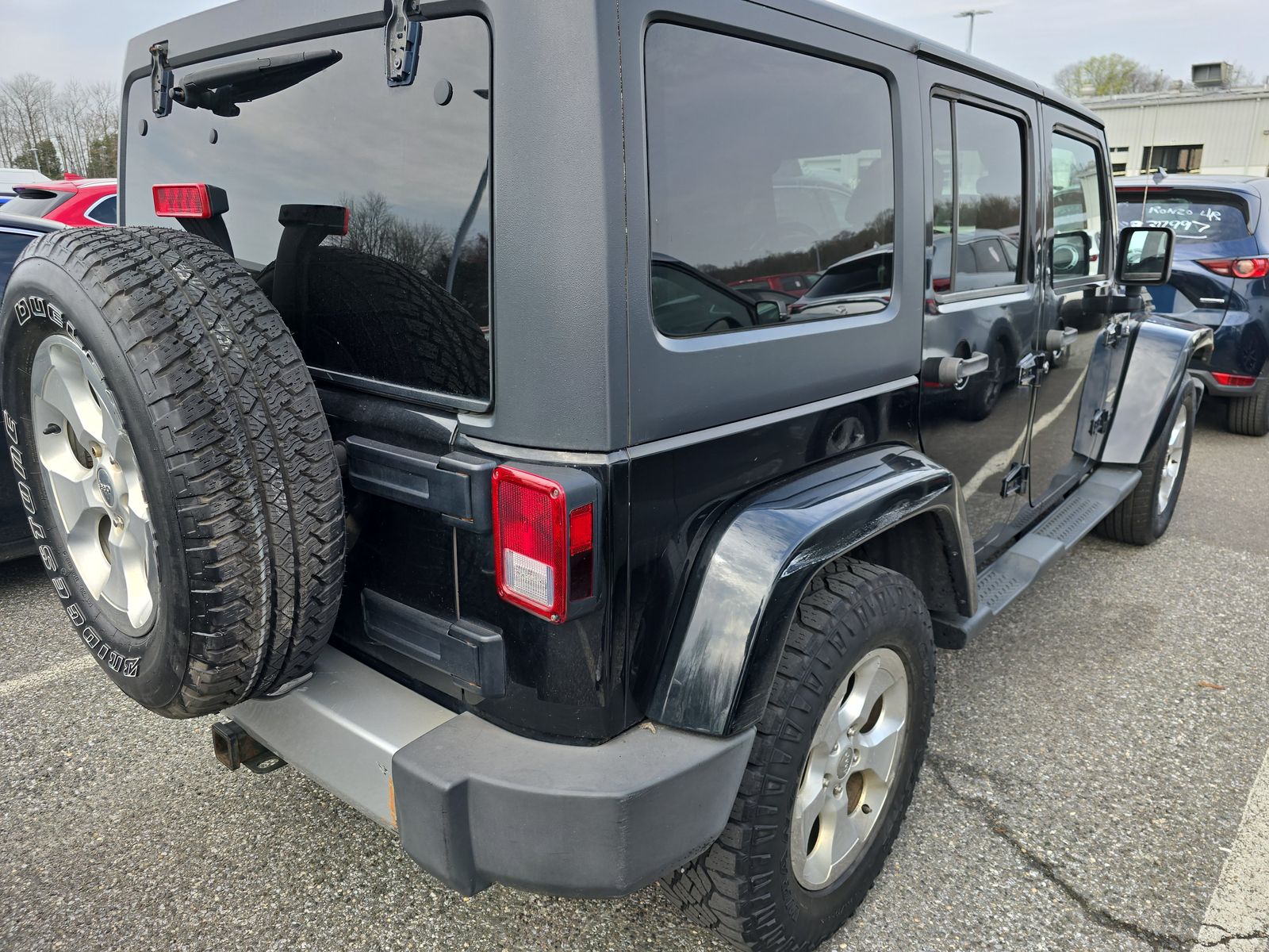 2013 Jeep Wrangler Unlimited Sahara AWD