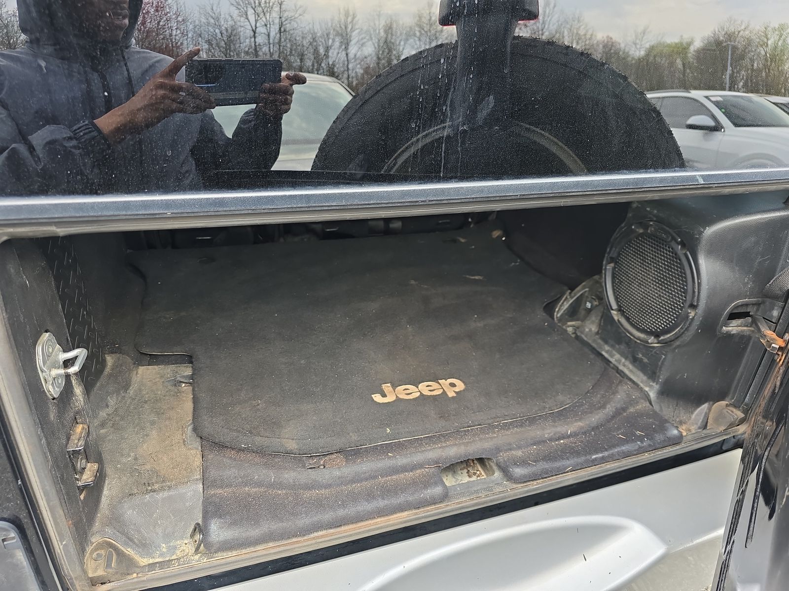 2013 Jeep Wrangler Unlimited Sahara AWD