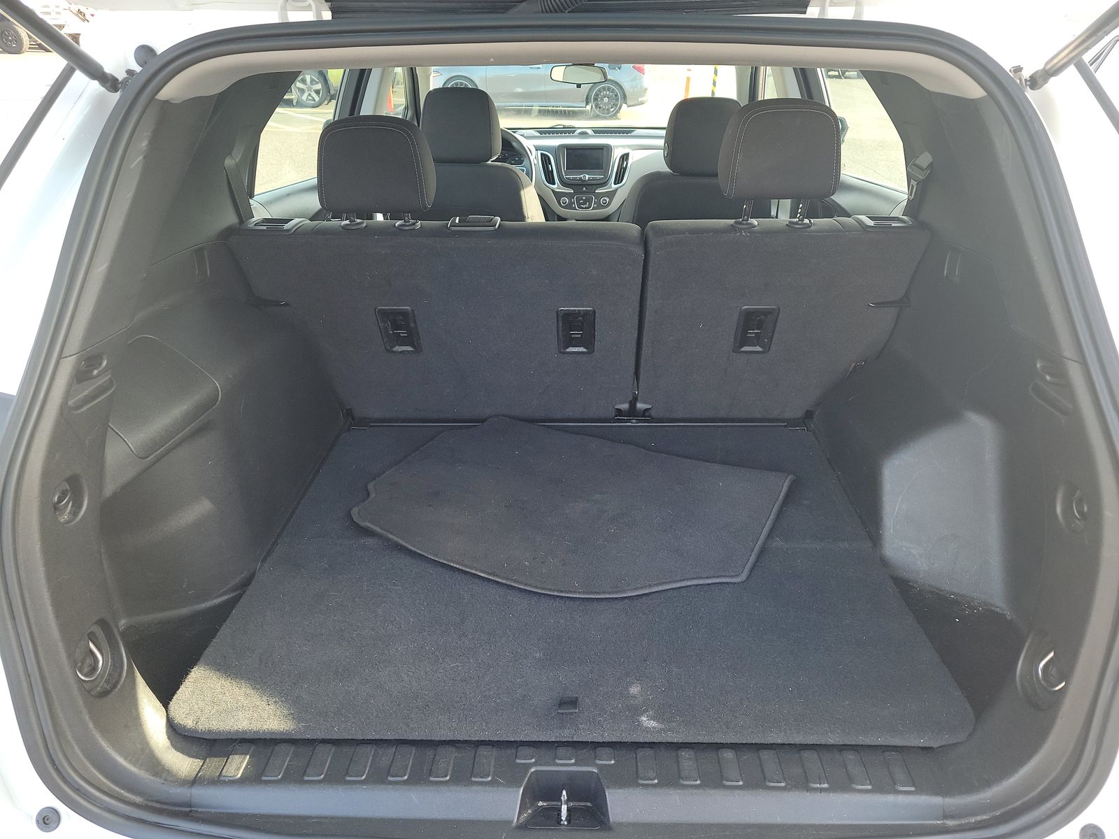 2021 Chevrolet Equinox LS FWD