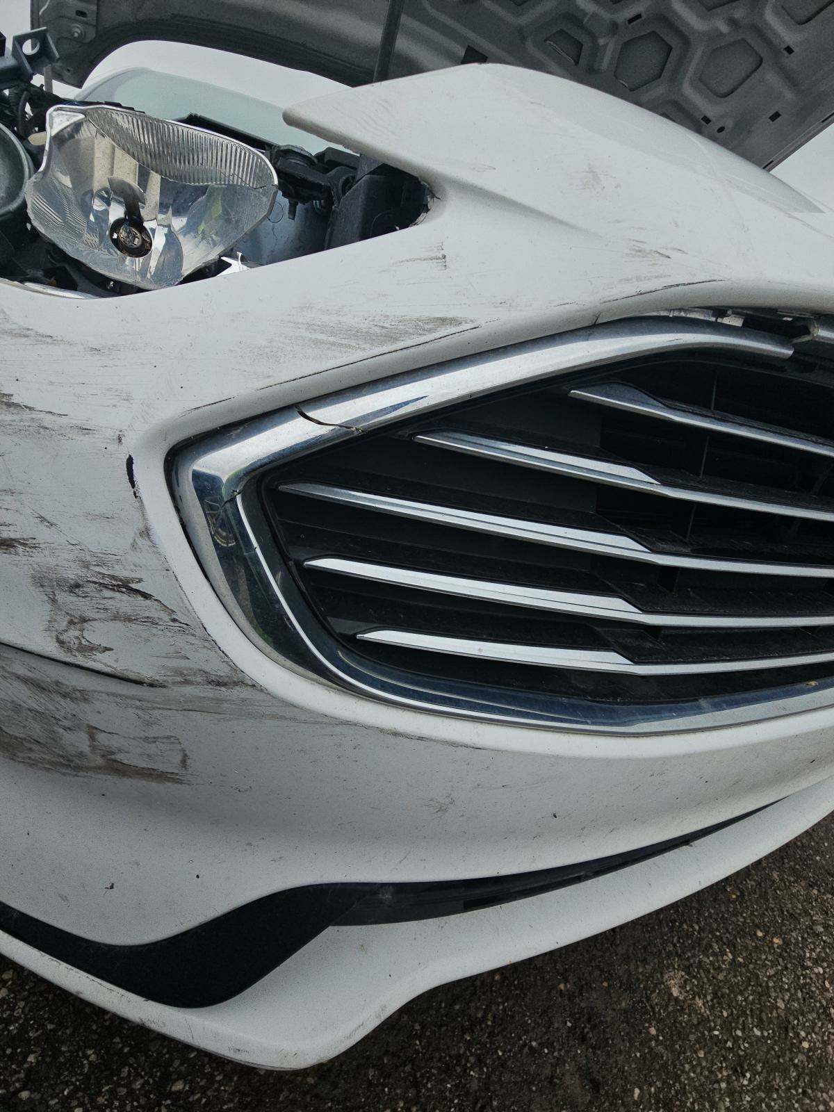 2020 Ford Fusion SE FWD