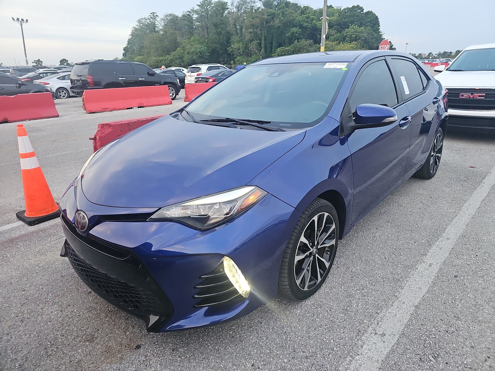 2017 Toyota Corolla SE FWD