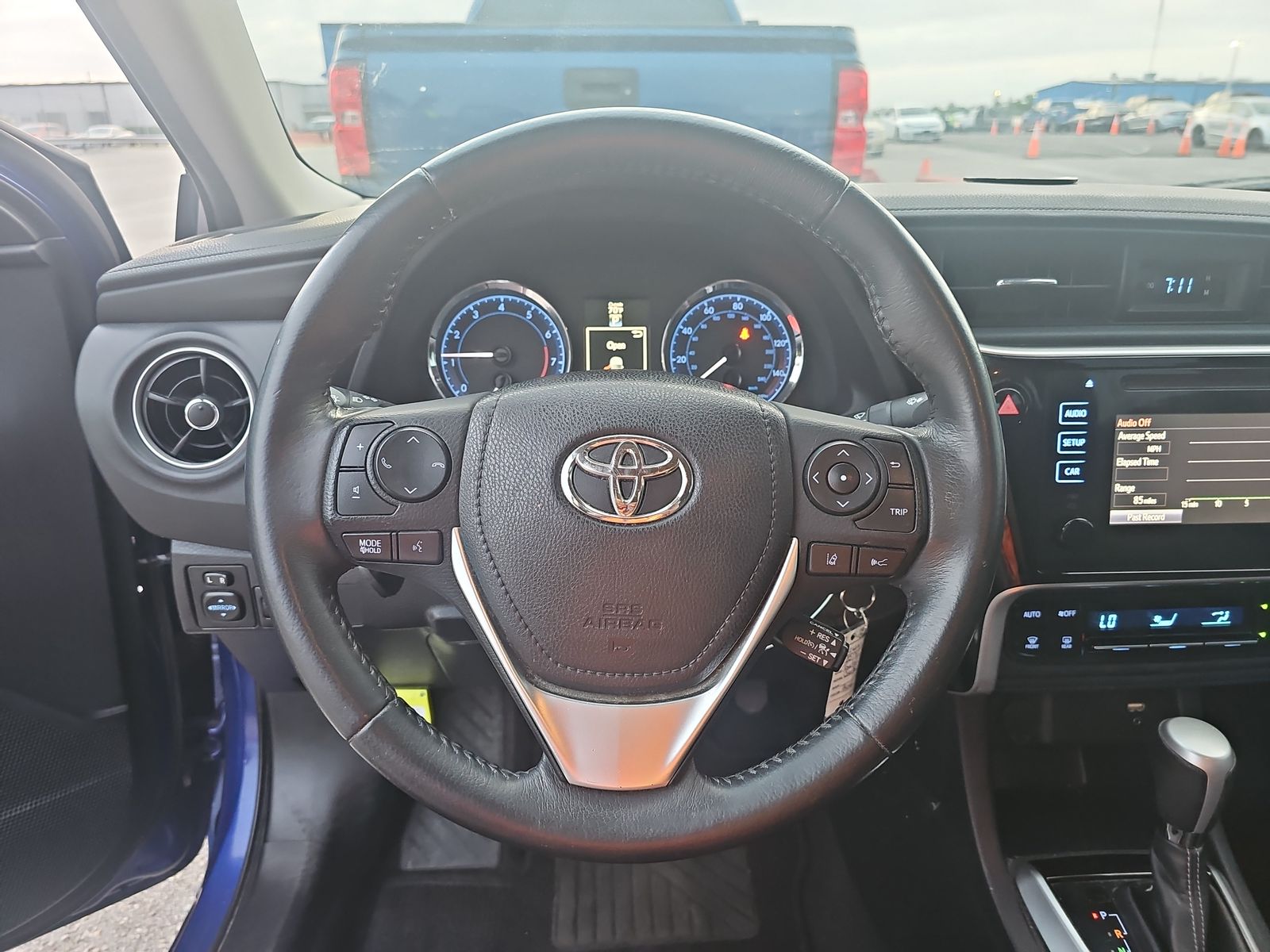 2017 Toyota Corolla SE FWD
