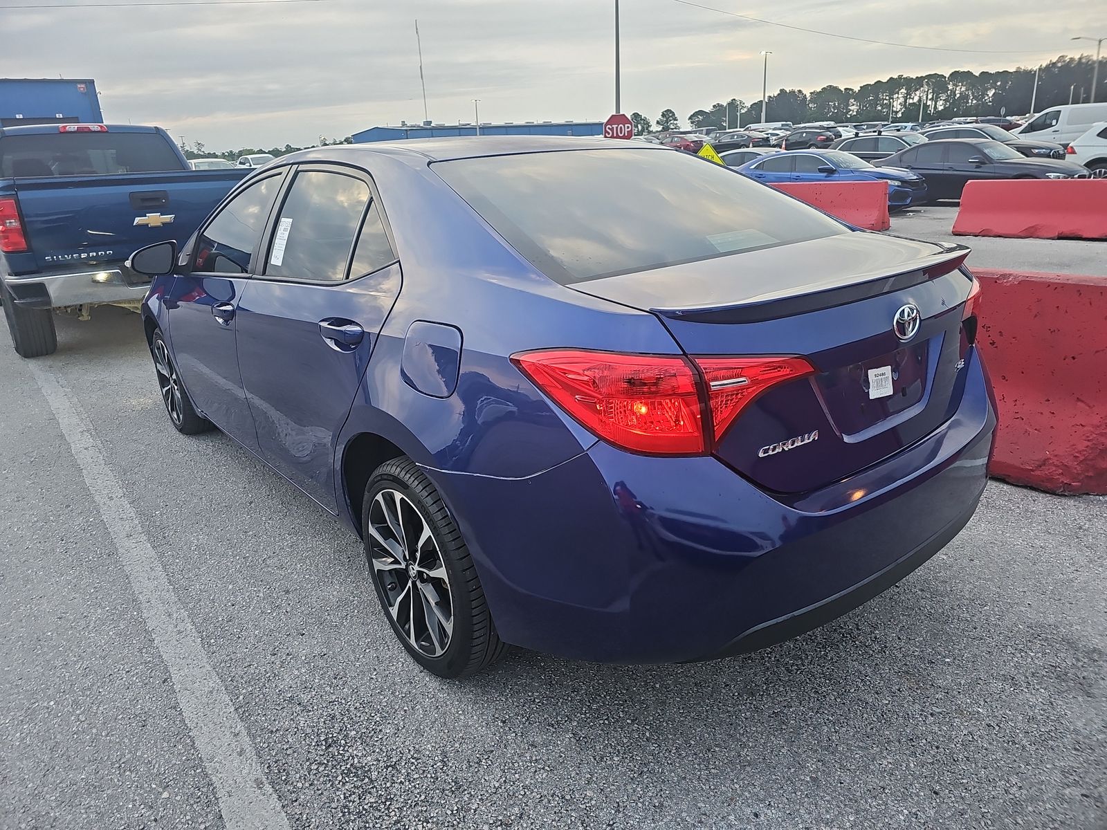 2017 Toyota Corolla SE FWD