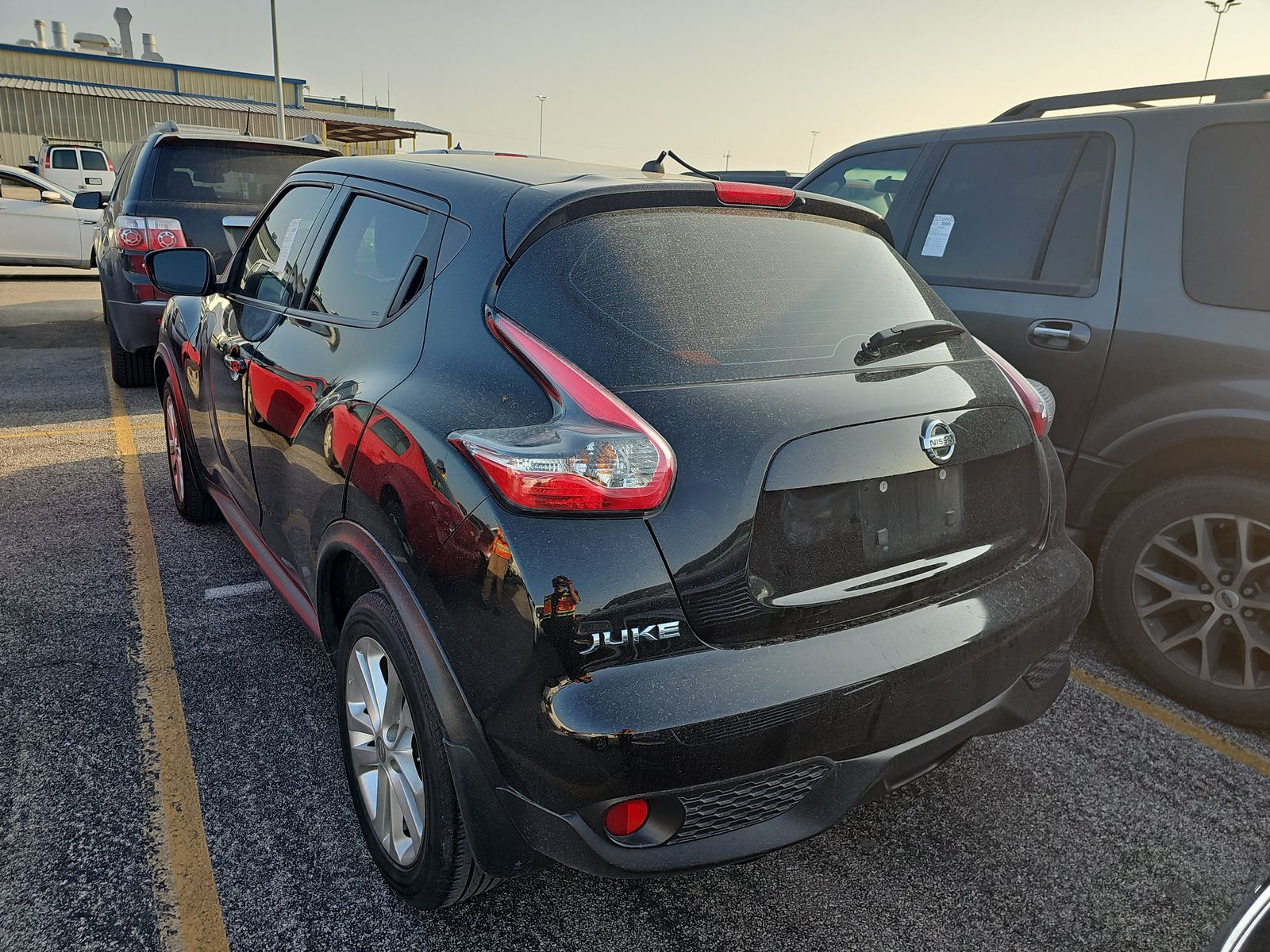 2015 Nissan JUKE S FWD